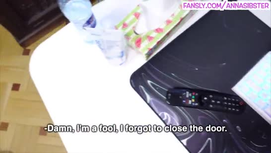 Русская деваха помогла сводному брату с удовлетворением 2