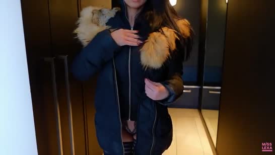 Соску с шикарным задом трахают в отеле 1