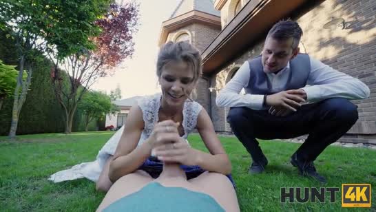 Невеста уже сразу после свадьбы наставляет жениху рога