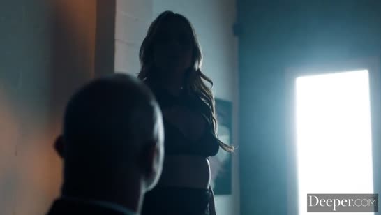 Красотка уже ждала своих самцов для порева 1