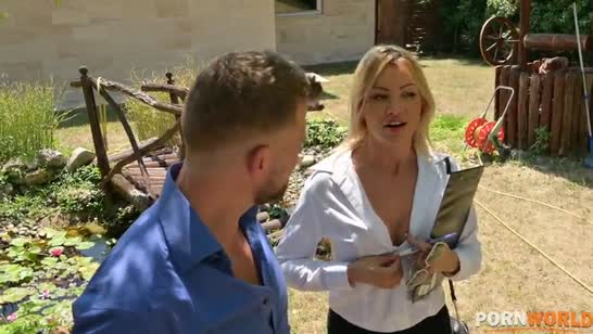 Две семейные парочки решили устроить совместный секс 1