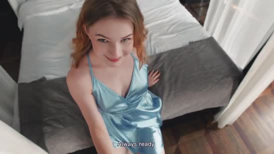 Рыженькая оторва сама подставляет дырку парню